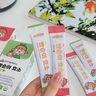 아이비웰니스 빵순이 효소 키위맛 7포 + 석류맛 7포 (총 14포, 2주분) — 5점을 준 리뷰어가 2022년 10월 올린 사용 사진