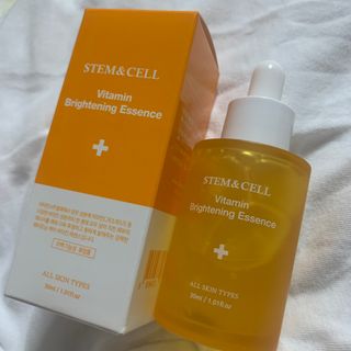 체르엠 스템앤셀 비타민 브라이트닝 에센스 30ml 1개 — 5점을 준 리뷰어가 2021년 9월 올린 사용 사진