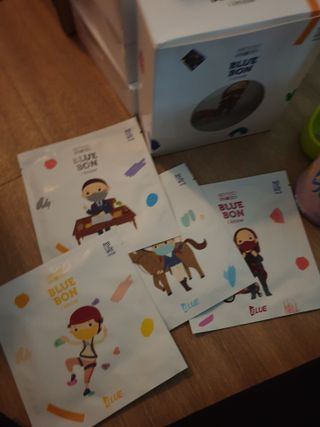 [블루 본 아이노우] 유아용 컬러마스크 40 PCS SET 2중 택 1 — 5점을 준 리뷰어가 2021년 4월 올린 사용 사진