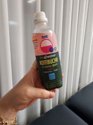 더그레잇티 콤부차 [매일유업] 더그레잇티 44kcal 콤부차 300ml *12개입 (오리지널 6개+베리리치 6개) — 4점을 준 리뷰어가 2023년 7월 올린 사용 사진