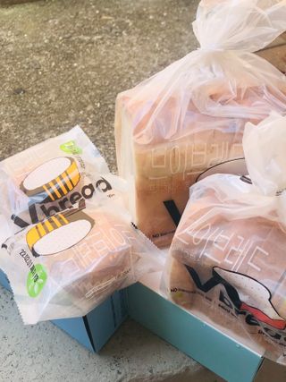 롯데제과 Vbread 포카치아식빵1개 + 미니식빵 1개 + 머핀 2개 세트 — 4.5점을 준 리뷰어가 2021년 9월 올린 사용 사진