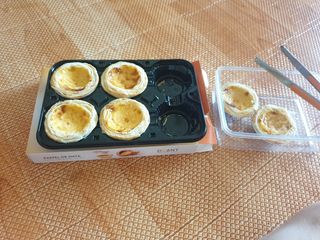 디앙뜨 포르투갈 에그타르트 오리지널 맛+패션후르츠+초콜릿타르트 맛 중 택1 — 4점을 준 리뷰어가 2021년 8월 올린 사용 사진