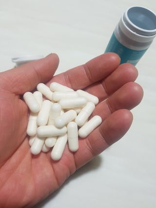 메디타민 인체유래 비피더스 포스트 프로바이오틱스 — 5점을 준 리뷰어가 2021년 4월 올린 사용 사진