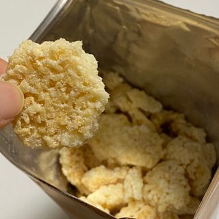 미즈꼬레아 치즈맛 누룽지크리스피 — 3점을 준 리뷰어가 2022년 3월 올린 사용 사진