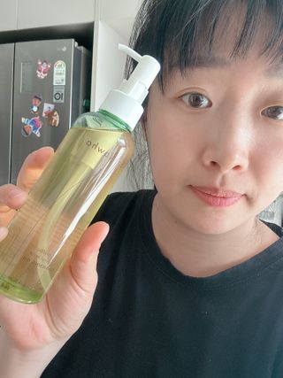 스킨큐어 산다화 순한 클렌징 동백 오일 200ml — 5점을 준 리뷰어가 2023년 2월 올린 사용 사진