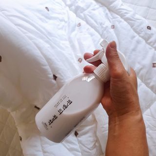 편백의정석 편백의 정석, 피톤치드스프레이 살균 천연 탈취제 집먼지 진드기 이불 침대 매트리스 새집중후군 천연 살균제 — 5점을 준 리뷰어가 2021년 3월 올린 사용 사진