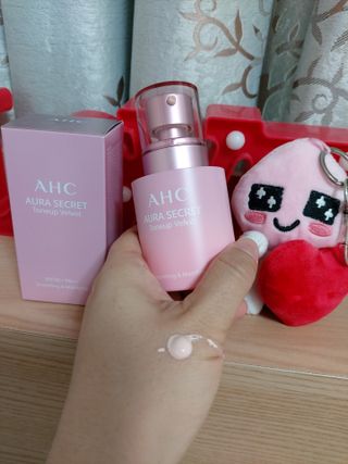 AHC 아우라 시크릿 톤업 벨벳 — 4점을 준 리뷰어가 2021년 4월 올린 사용 사진