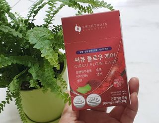 스윗레인 써큐 플로우 케어 — 5점을 준 리뷰어가 2022년 11월 올린 사용 사진
