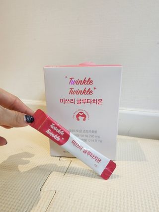 메디포스트 모비타 미쓰리 글루타치온 30포 — 5점을 준 리뷰어가 2022년 12월 올린 사용 사진