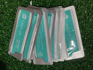피비에스코리아 [오마이셀프] 셀프 속눈썹펌 키트 뷰러펌 파마 세트 — 5점을 준 리뷰어가 2021년 12월 올린 사용 사진