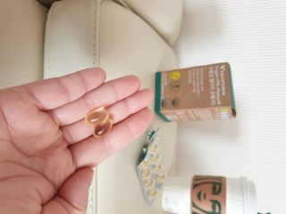 비건타민 식물성 알티지 오메가3 — 5점을 준 리뷰어가 2021년 3월 올린 사용 사진