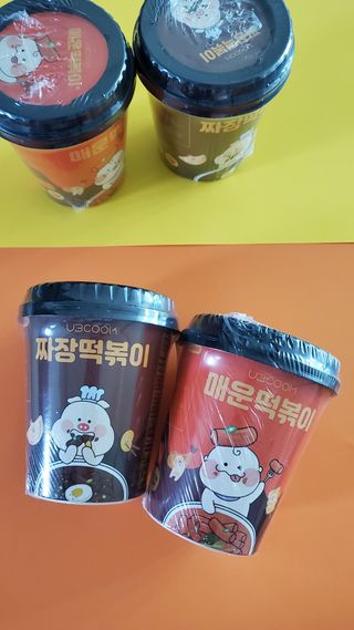 유비쿡 컵떡볶이 매운컵떡볶이2개/ 짜장컵떡볶이 2개  총 4개세트 — 5점을 준 리뷰어가 2021년 7월 올린 사용 사진
