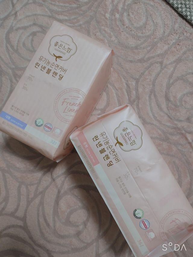 [유한킴벌리] 좋은느낌 유기농 순면 린넨블렌딩 생리대,롱라이너 중형 36매 1개 + 대형 32매 1개 리뷰 사진