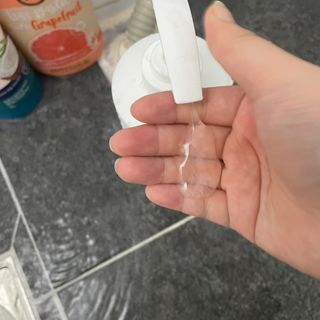 [바이오맥스] 프로코어 탈모완화샴푸 1000ml — 4점을 준 리뷰어가 2022년 8월 올린 사용 사진