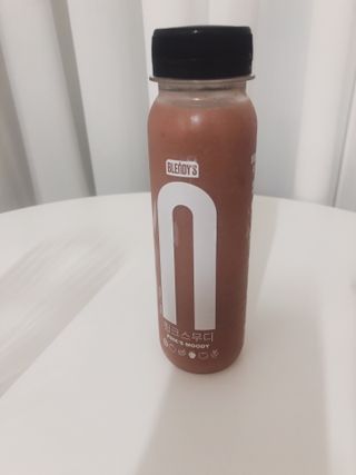BLENDY'S 핑크 스무디+블론디 스무디 — 5점을 준 리뷰어가 2021년 9월 올린 사용 사진