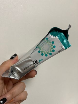 프리마인 유산균 국가지정연구소 선정, 살아있는 생유산균 200억 마리의 힘. 유산균n굿바이옴플러스 — 5점을 준 리뷰어가 2021년 10월 올린 사용 사진