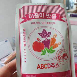본황칠 이즙이 맛즙 ABC주스 30EA — 5점을 준 리뷰어가 2022년 7월 올린 사용 사진