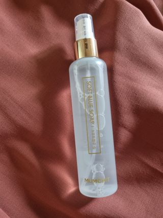 멈칫 X 최준 헤어 앤 바디미스트 소프트블루솝, 마젠타레이디 2종 — 4점을 준 리뷰어가 2021년 6월 올린 사용 사진