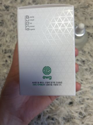 브에노 파리퀸 윌 페이스 오일 — 5점을 준 리뷰어가 2021년 6월 올린 사용 사진