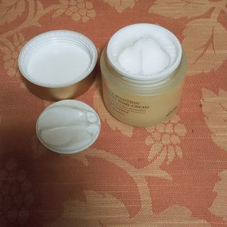 Dr.느루벗 느루벗 링클 솔루션 콘센트레이트 스네일 탄력 달팽이 크림 80g — 5점을 준 리뷰어가 2021년 4월 올린 사용 사진