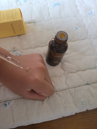 스킨큐어 산다화 비타민c 화이트닝 에센스 30ml — 5점을 준 리뷰어가 2023년 7월 올린 사용 사진