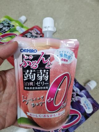 ORIHIRO 오리히로 곤약젤리 제로칼로리 130g 4종 4팩(맛별로 1팩씩) — 4점을 준 리뷰어가 2023년 1월 올린 사용 사진