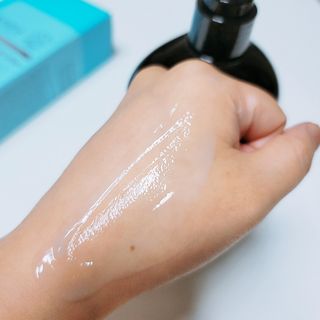 아미니 블루테라 바디로션 — 4.5점을 준 리뷰어가 2021년 7월 올린 사용 사진