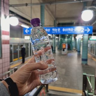 몽베스트 [MONTBEST]위드어스 500mL 20병 — 5점을 준 리뷰어가 2022년 11월 올린 사용 사진