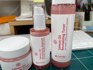 아이앤립 / EYENLIP 아이앤립 연어오일 리바이탈라이징 토너+앰플+크림 3종 세트 — 5점을 준 리뷰어가 2021년 7월 올린 사용 사진