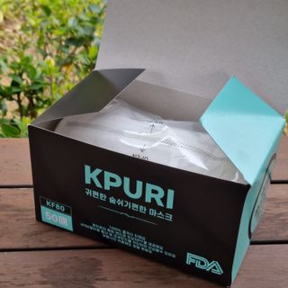 케이퓨리 KF80 덴탈 귀편한 숨쉬기편한 마스크 50매 — 5점을 준 리뷰어가 2023년 4월 올린 사용 사진