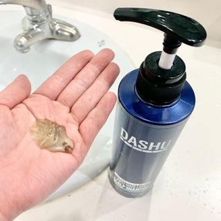 다슈코리아 다슈 데일리 단백질 한방 두피 골드 샴푸 500ml — 5점을 준 리뷰어가 2021년 4월 올린 사용 사진