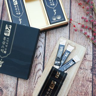 헬스업_천명진프리미엄홍삼스틱_10ml x 30포 — 5점을 준 리뷰어가 2021년 2월 올린 사용 사진