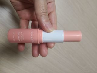 스킨큐어 산다화 카멜리아 안티 링클 멀티밤 — 4점을 준 리뷰어가 2023년 2월 올린 사용 사진