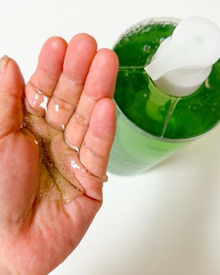 닥터시드 티트리 앤 라임 비건 지성케어 쿨 탈모 샴푸 (1000ml) — 5점을 준 리뷰어가 2024년 4월 올린 사용 사진