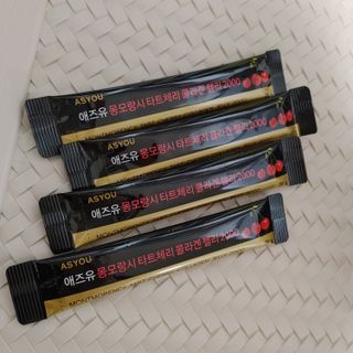 애즈유 몽모랑시 타트체리 콜라겐젤리2000 — 4점을 준 리뷰어가 2021년 4월 올린 사용 사진