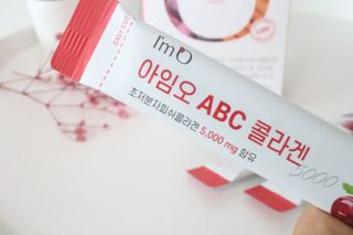 아임오 ABC 콜라겐 젤리 14포 — 5점을 준 리뷰어가 2021년 7월 올린 사용 사진