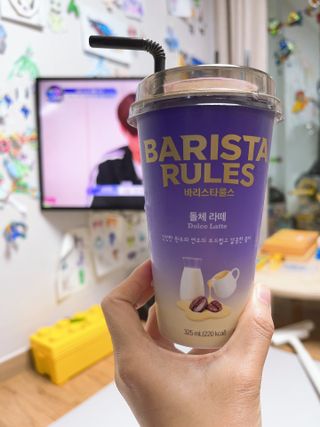 바리스타룰스 돌체 라떼 — 5점을 준 리뷰어가 2023년 4월 올린 사용 사진