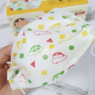 [숨그림] 덴탈마스크 짱구 우리아이 그리고 내가 쓰는 믿을수있는 케릭터 마스크 — 5점을 준 리뷰어가 2021년 9월 올린 사용 사진