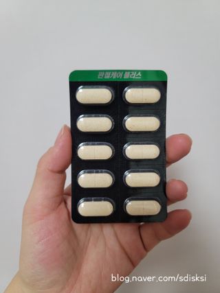 닥터안스 관절케어플러스 60정 1개월분 — 5점을 준 리뷰어가 2022년 10월 올린 사용 사진