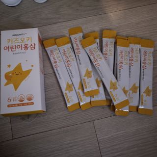 [이뮤니티플러스]우리아이 면역오키, 건강오키 _ 키즈오키 어린이홍삼 10포 1box — 5점을 준 리뷰어가 2022년 3월 올린 사용 사진