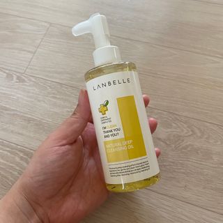 랑벨 내츄럴 딥 클렌징 오일 200ml (저자극 약산성 천연 클렌징) — 5점을 준 리뷰어가 2022년 5월 올린 사용 사진