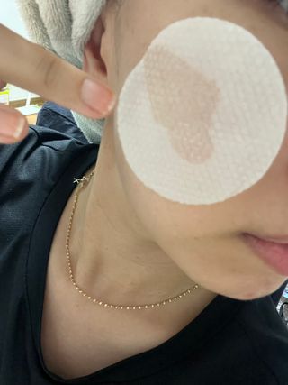 산다화 비타민씨 화이트닝 토너 패드 — 5점을 준 리뷰어가 2023년 9월 올린 사용 사진