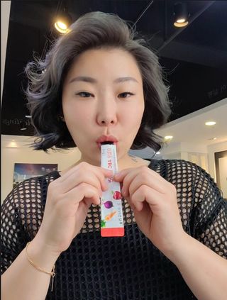 아임오 ABC 콜라겐 젤리 14포 — 5점을 준 리뷰어가 2021년 10월 올린 사용 사진