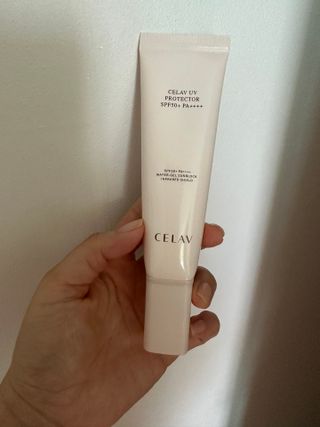 프리마인 선크림만 바꿨을 뿐인데 매일 물 2L챙겨먹고 기초케어 완벽하게 한 물빛피부 완성,셀라브UV프로텍터 — 5점을 준 리뷰어가 2023년 7월 올린 사용 사진