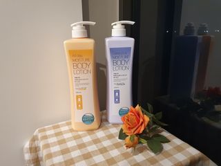[과일나라] 바세린 모이스처 바디로션 1000ml 2종 — 5점을 준 리뷰어가 2021년 10월 올린 사용 사진