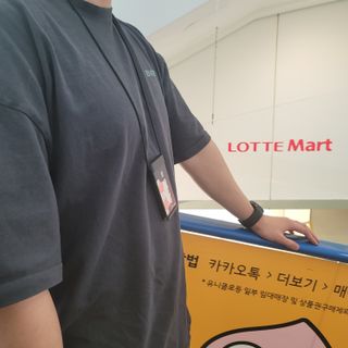 플러스엑스 오브젝트 [듀얼프레임] 플러스엑스 사원증 케이스 릴홀더 목걸이 심플 명찰 독일 디자인 어워드 수상 — 5점을 준 리뷰어가 2022년 4월 올린 사용 사진