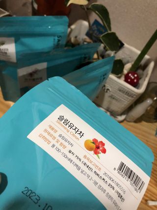 산그리메 아카시아+목련+매화+슬림 유자차 Set — 5점을 준 리뷰어가 2021년 10월 올린 사용 사진