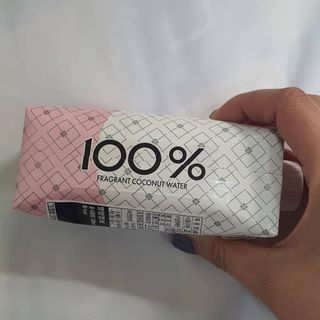남홈 코코넛워터 주스 100퍼센트 — 5점을 준 리뷰어가 2021년 3월 올린 사용 사진