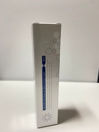 닥터스피지에이 닥터스 피지에이 딥 케어 모이스처라이징 크림 — 5점을 준 리뷰어가 2021년 6월 올린 사용 사진