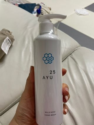 AYU25[아유트웬티파이브]피부 진정, 보습 와일즈 로즈 핸드워시 — 4.5점을 준 리뷰어가 2021년 4월 올린 사용 사진